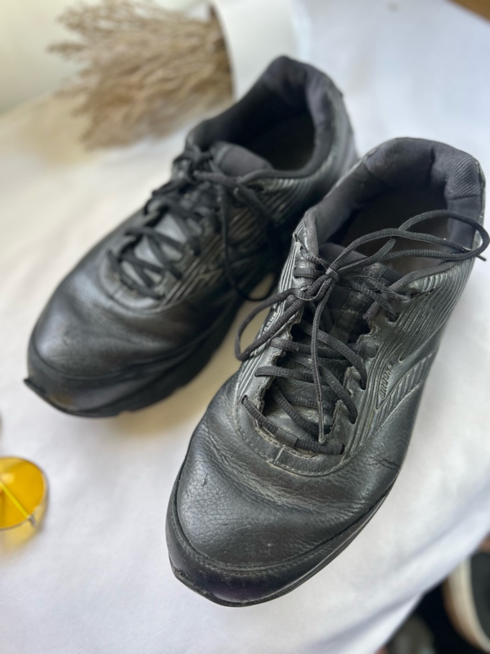 DNA 15 Black Men's Athletic Lace-Up Shoesi